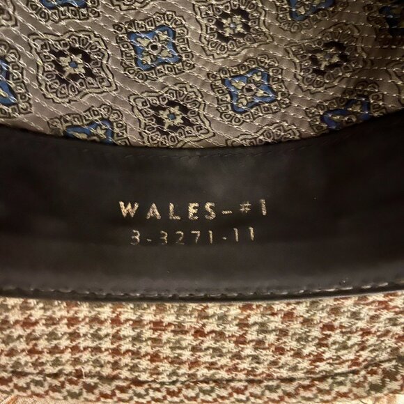 Vintage “Wales #1” Wool Fedora – Medium (7–7⅛) Houndstooth w/ Feather Accent - Picture 4 of 6